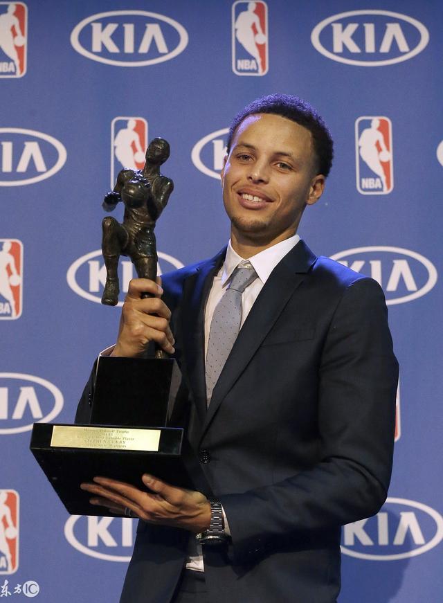 罗马内部会议纪要流出：转会期调整名单，全明星赛使命明确，球队文化再被提及的简单介绍